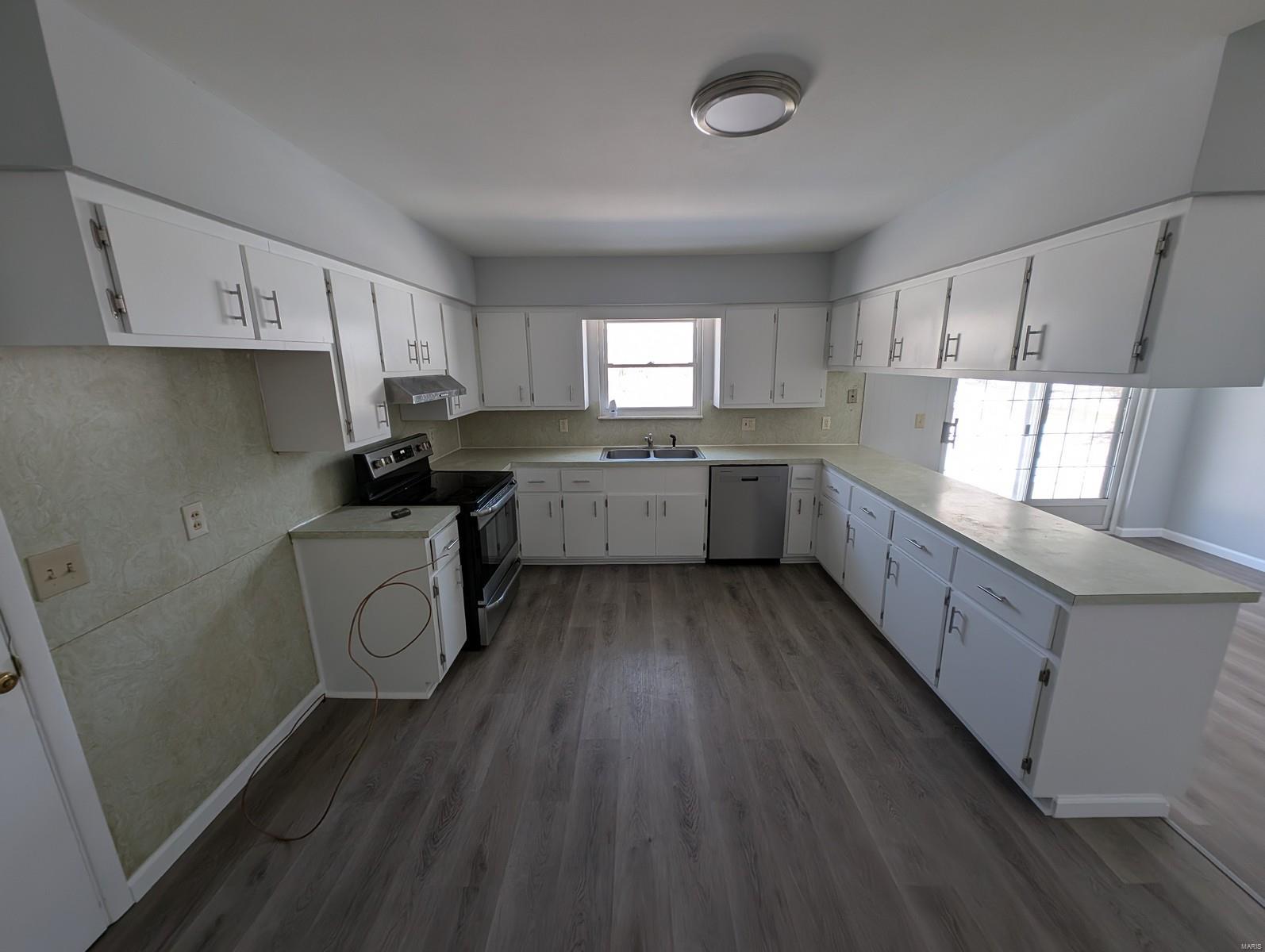 20 South Indiana Avenue Belleville, IL 62221 - Photo 6 of 17 Gallery Image 6