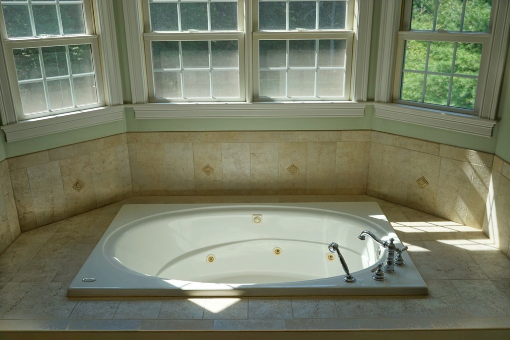 12 Roxanne Road Pembroke, MA 02359 - Photo 15 of 23 Gallery Image 15