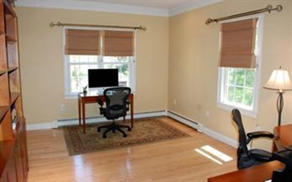 12 Roxanne Road Pembroke, MA 02359 - Photo 8 of 23 Gallery Image 8