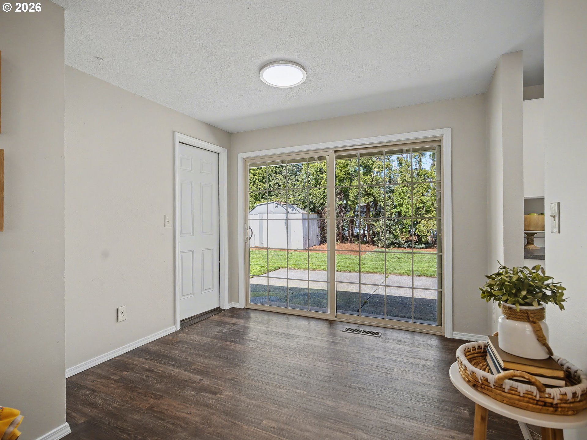 815 Northeast 25th Street Gresham, OR 97030 - Photo 12 of 44