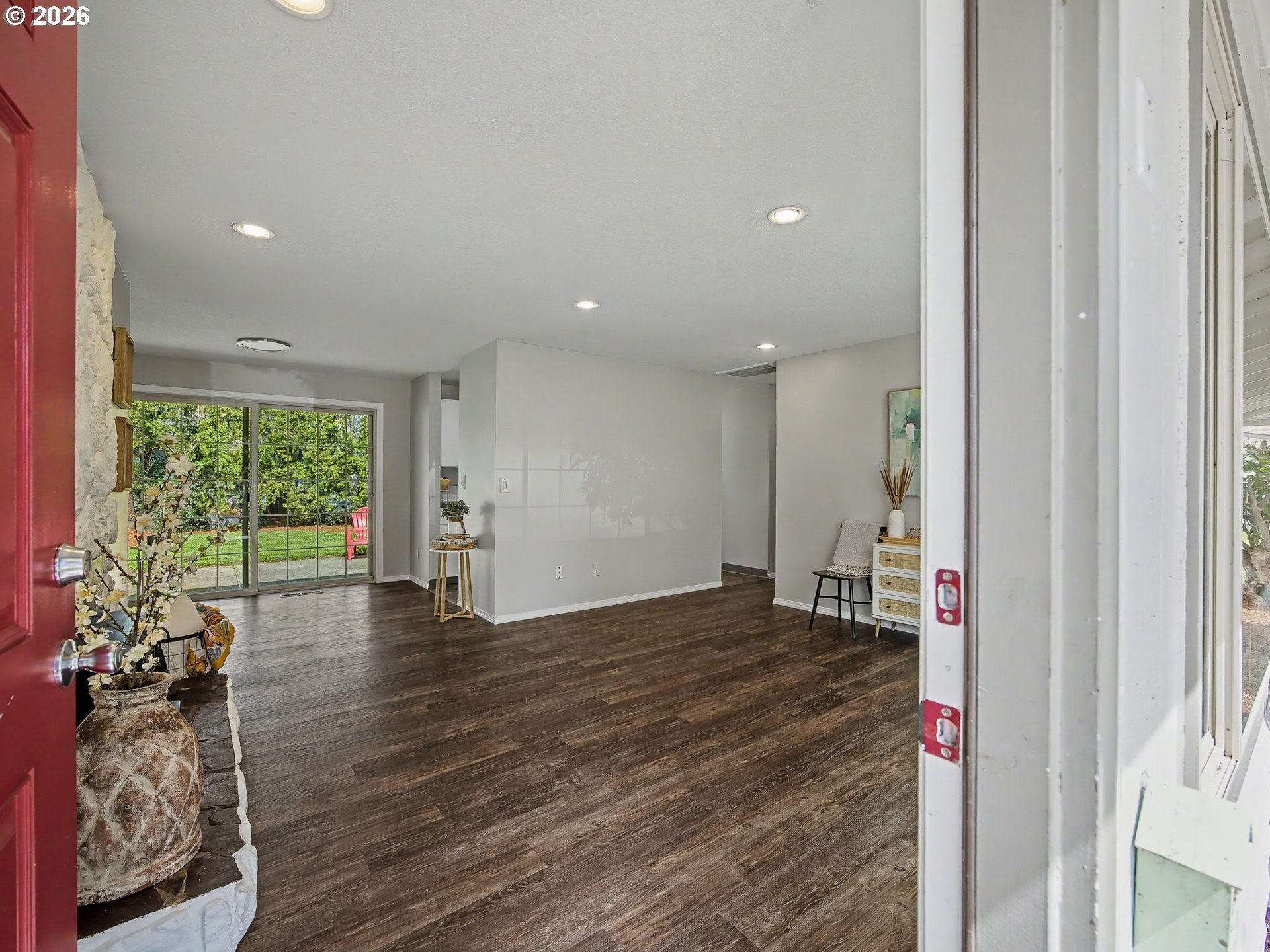 815 Northeast 25th Street Gresham, OR 97030 - Photo 6 of 44