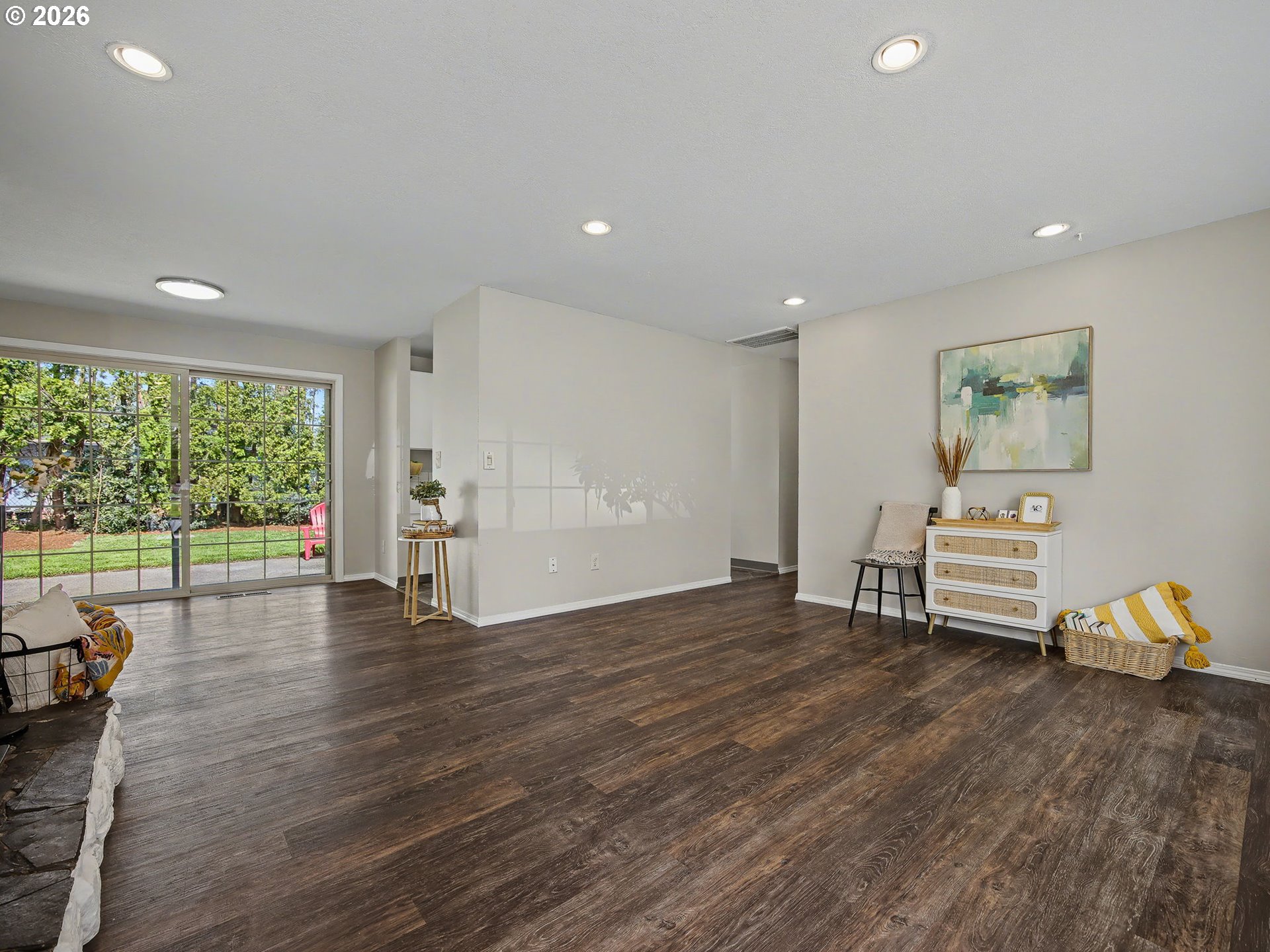 815 Northeast 25th Street Gresham, OR 97030 - Photo 7 of 44