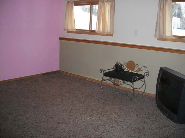 411 Evergreen Court Rhinelander, WI 54501 - Photo 11 of 13 Gallery Image 11