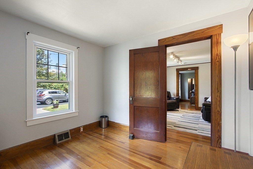 130 Great Road Shirley, MA 01464 - Photo 19 of 42
