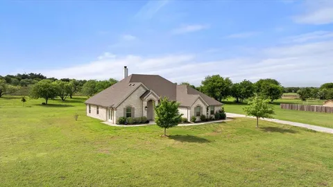 $630,000 | 1145 Hill Valley Drive, Stephenville, TX 76401