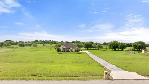 $630,000 | 1145 Hill Valley Drive, Stephenville, TX 76401