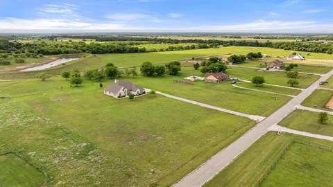 $630,000 | 1145 Hill Valley Drive, Stephenville, TX 76401