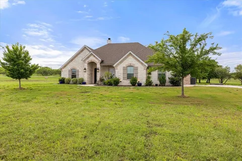 $630,000 | 1145 Hill Valley Drive, Stephenville, TX 76401