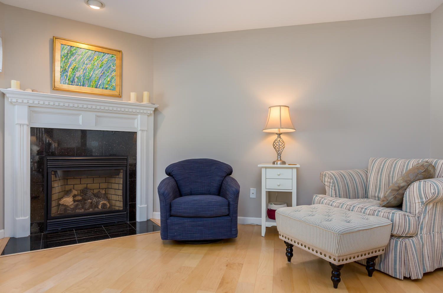 110 Starbird Road, Unit 7 Portland, ME 04102 - Photo 16 of 49 Living Room