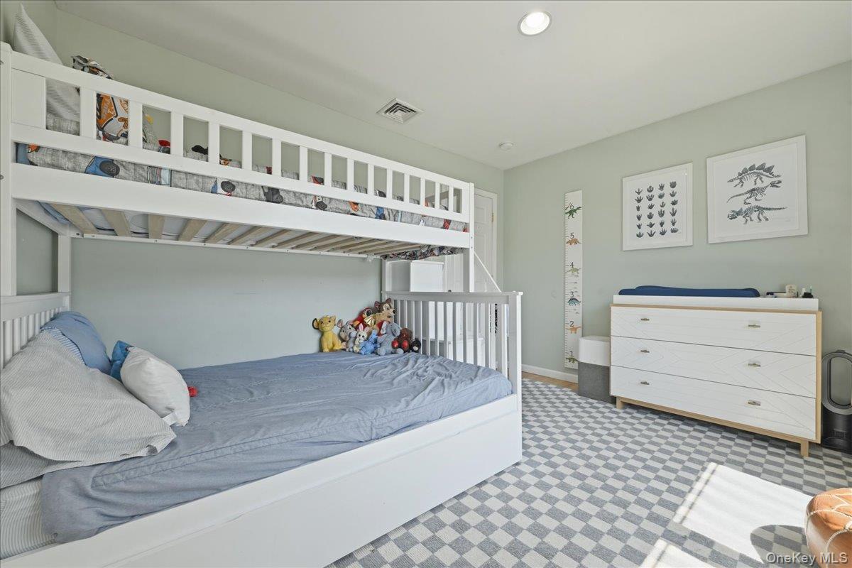 9 Copperbeech Road St. James, NY 11780 - Photo 20 of 39
