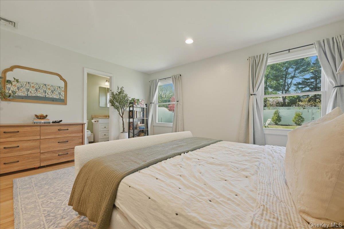 9 Copperbeech Road St. James, NY 11780 - Photo 23 of 39
