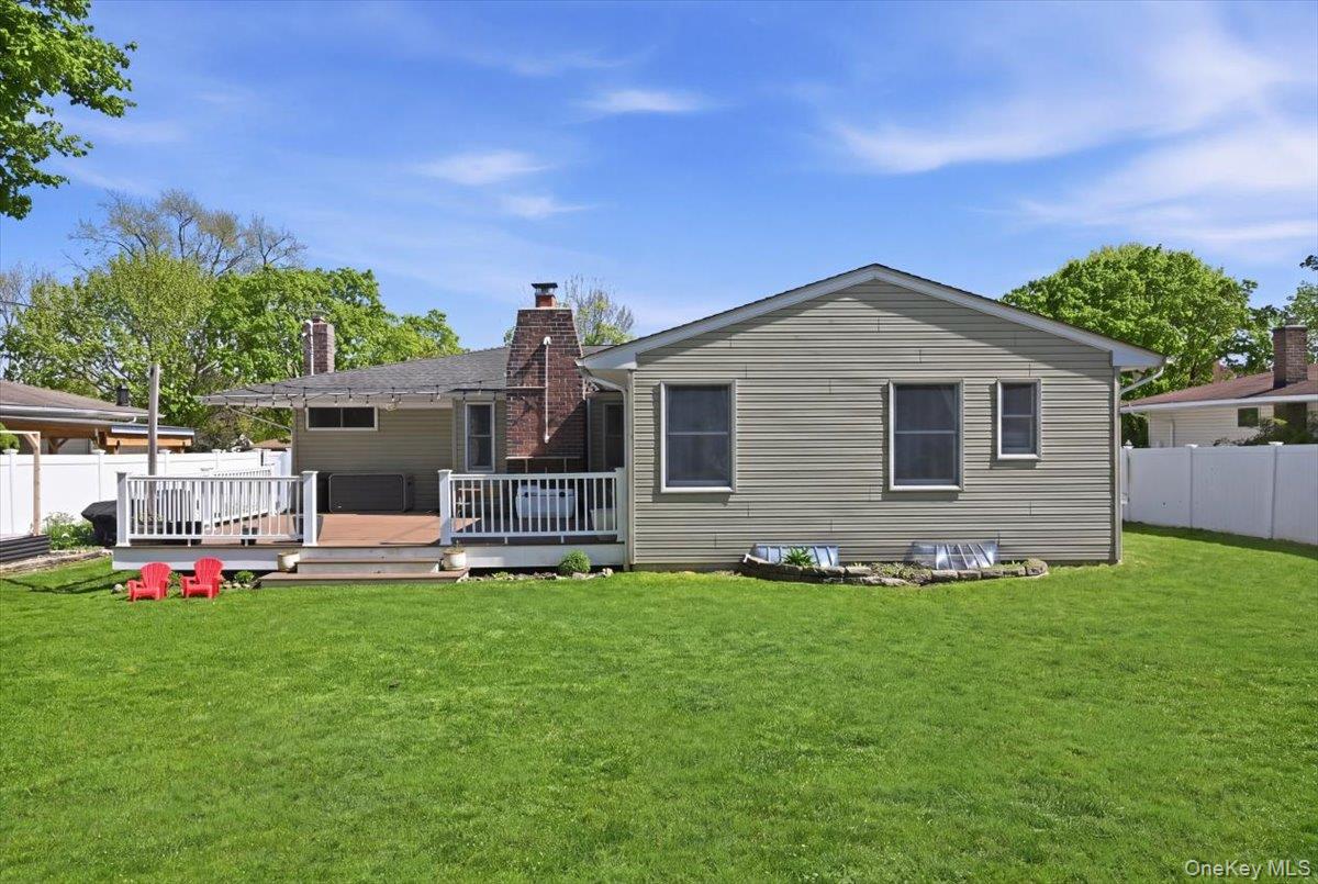 9 Copperbeech Road St. James, NY 11780 - Photo 38 of 39