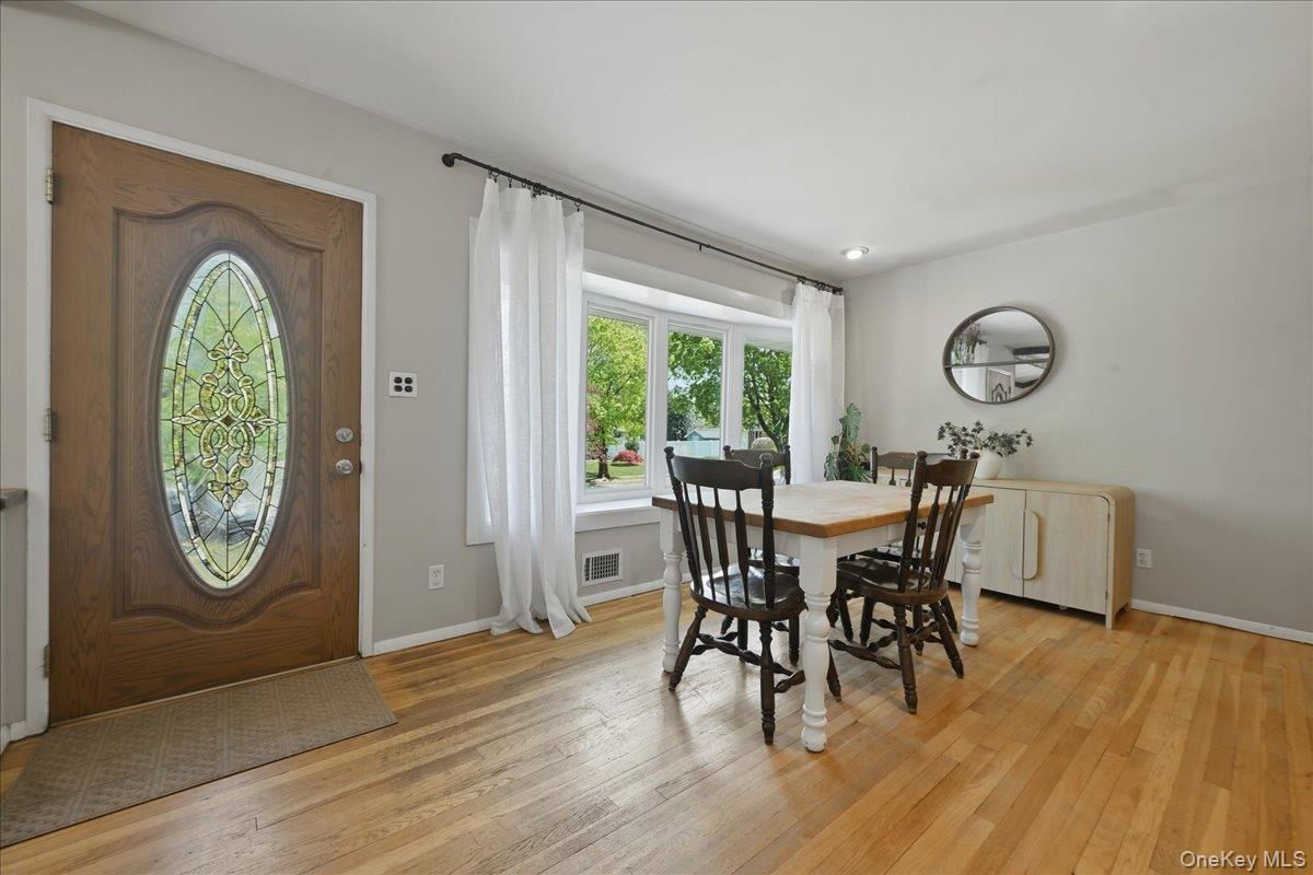 9 Copperbeech Road St. James, NY 11780 - Photo 9 of 39
