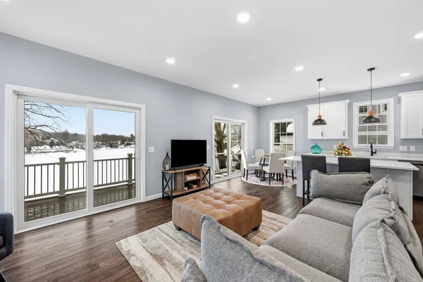 $3,750 | 23 Bay View Drive, Unit 1, Shrewsbury, MA 01545