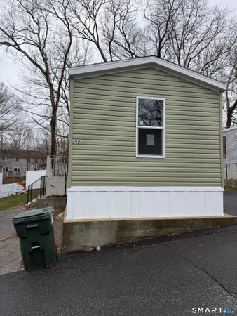 $135,000 | 435 High Street, Unit 52, Groton, CT 06355