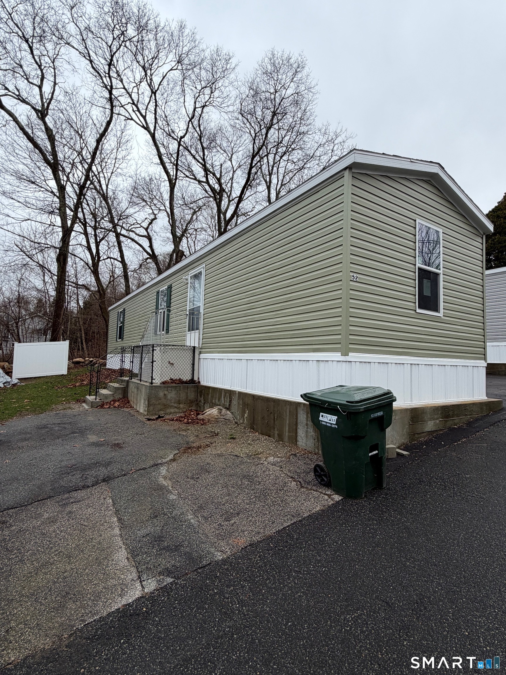 435 High Street, Unit 52 Groton, CT 06355 - Photo 2 of 11