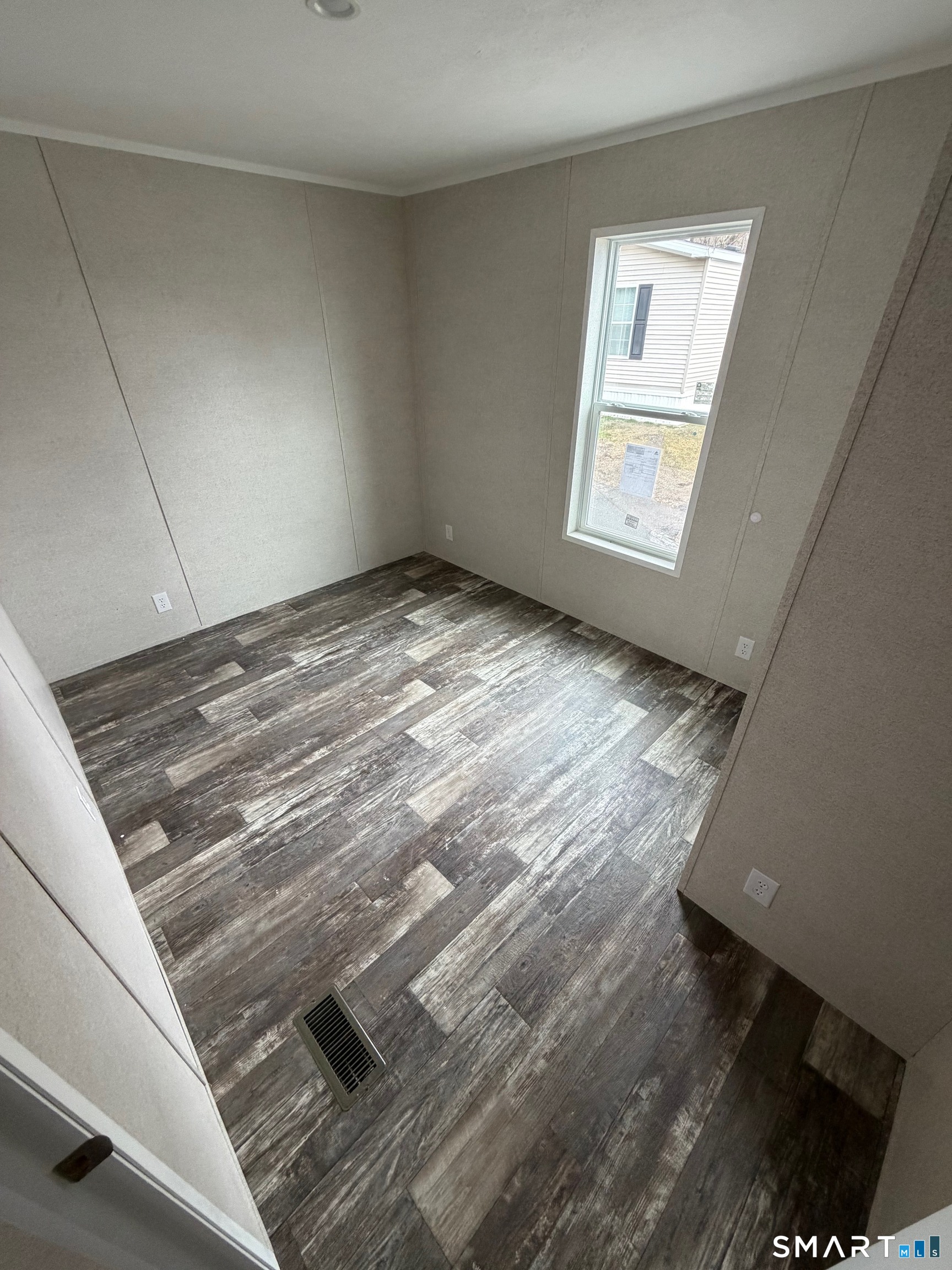 435 High Street, Unit 52 Groton, CT 06355 - Photo 9 of 11