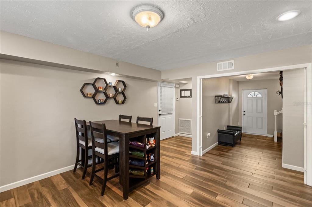 2 West Steele Street Orlando, FL 32804 - Photo 8 of 40