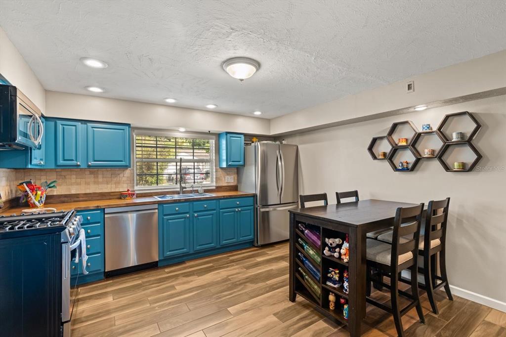 2 West Steele Street Orlando, FL 32804 - Photo 9 of 40