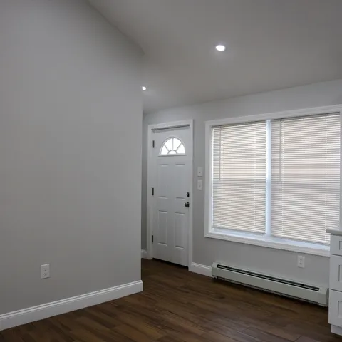 $2,700 | 598 School Street, Unit REAR ADU, Lowell, MA 01851