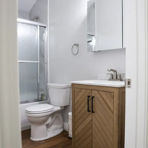 $2,700 | 598 School Street, Unit REAR ADU, Lowell, MA 01851