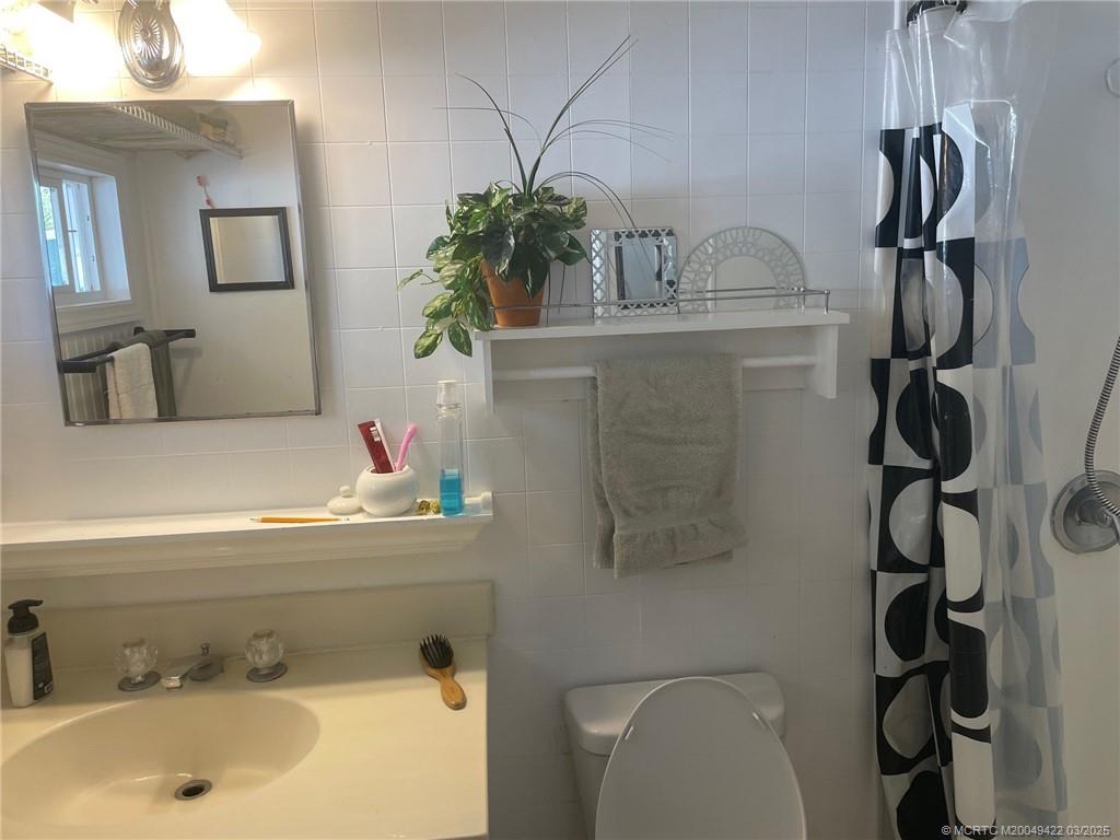217 Southeast Easy Street Stuart, FL 34994 - Photo 17 of 19 Gallery Image 17