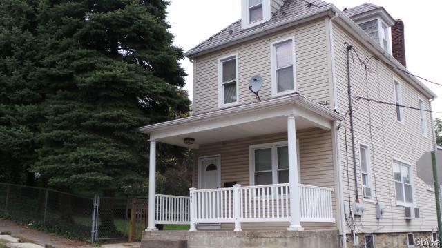 901 Ridge Street Easton, PA 18042 - Photo 1 of 8 Gallery Image 1