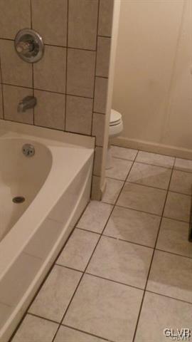 901 Ridge Street Easton, PA 18042 - Photo 4 of 8 Gallery Image 4