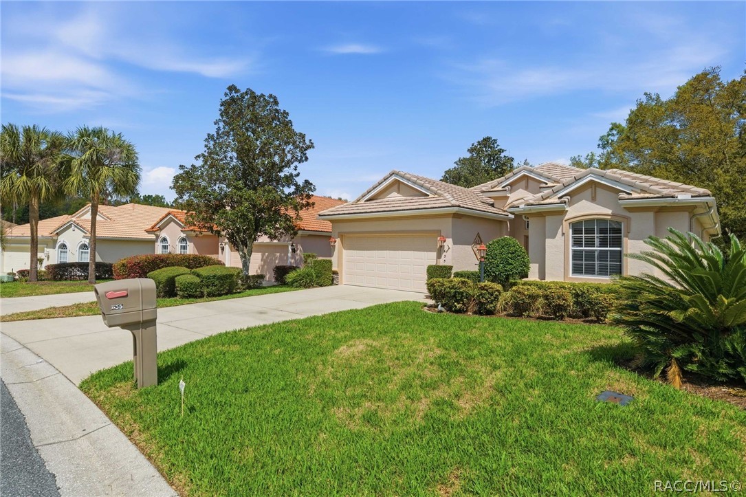 635 West Doerr Path Hernando, FL 34442 - Photo 4 of 68