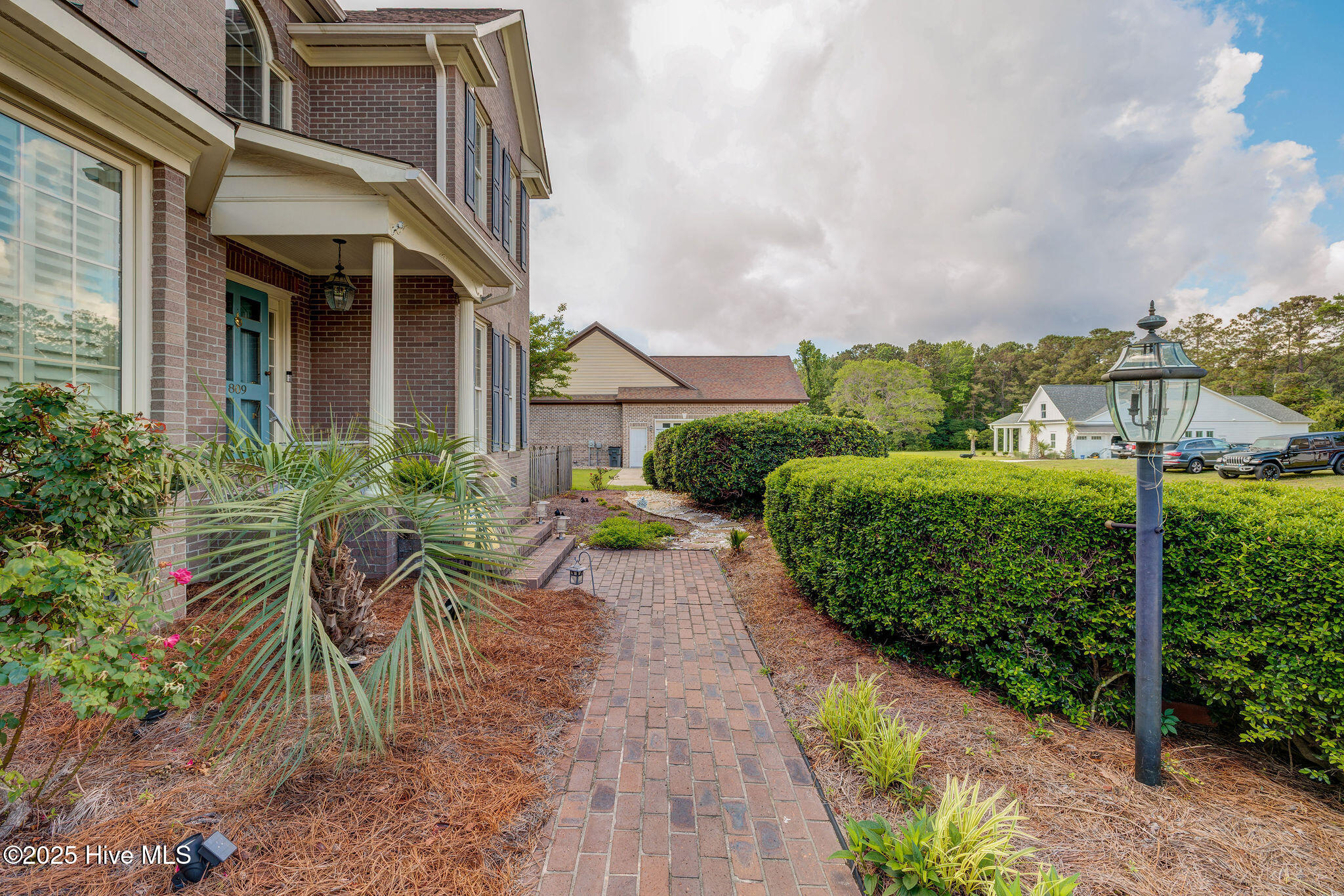 809 Berwyn Road Wilmington, NC 28409 - Photo 3 of 47 809BerwynRoad-4