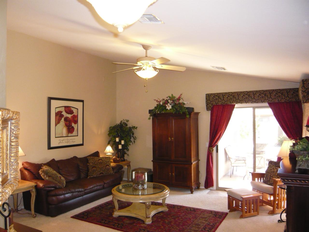 3368 East Warbler Road Gilbert, AZ 85297 - Photo 5 of 30 GREAT ROOM