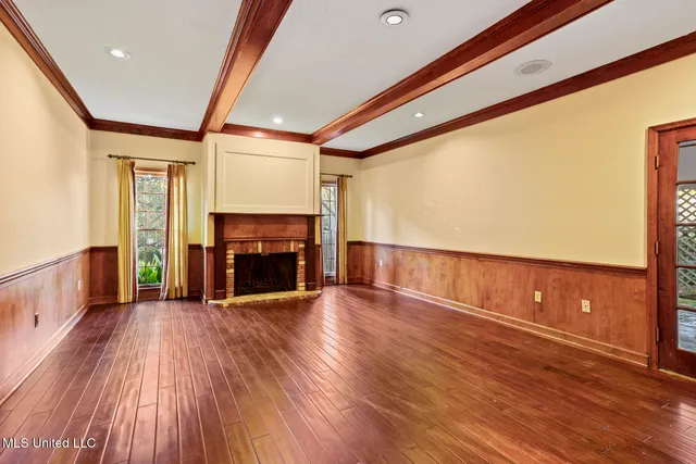 $369,000 | 2060 Sheffield Drive, Jackson, MS 39211