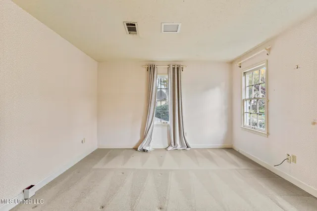 $369,000 | 2060 Sheffield Drive, Jackson, MS 39211