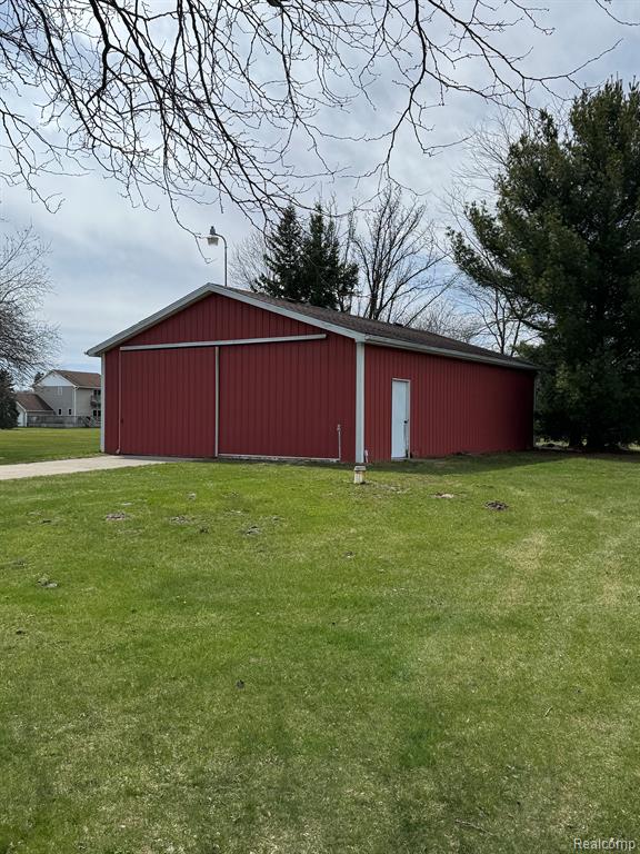 7188 Reid Road Swartz Creek, MI 48473 - Photo 32 of 43 Gallery Image 32