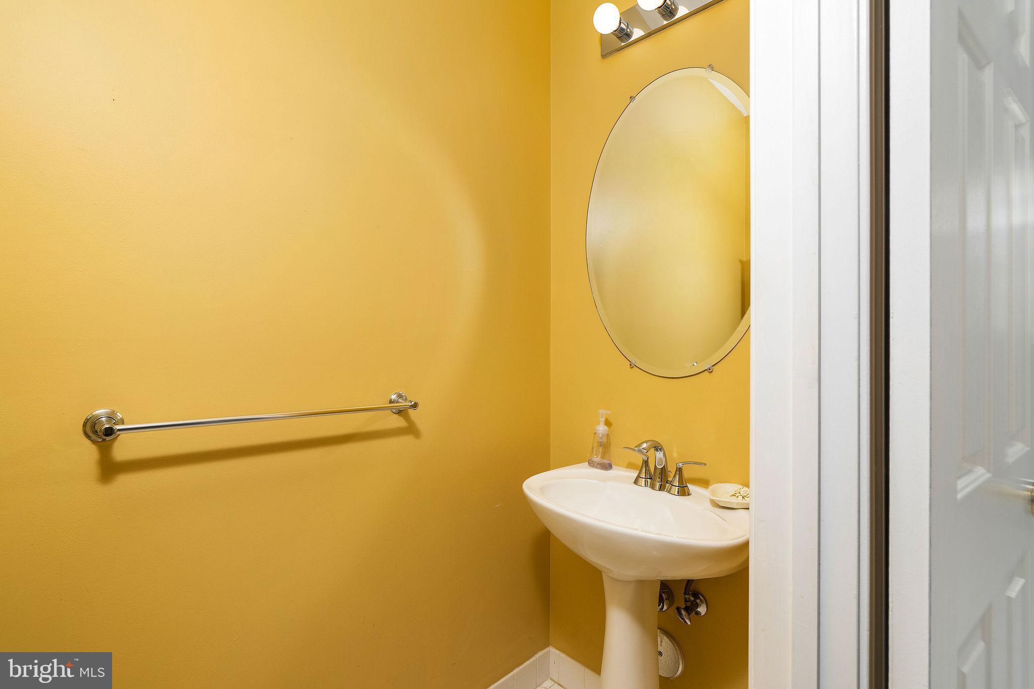 412 Denow Road Pennington, NJ 08534 - Photo 8 of 35 Gallery Image 8