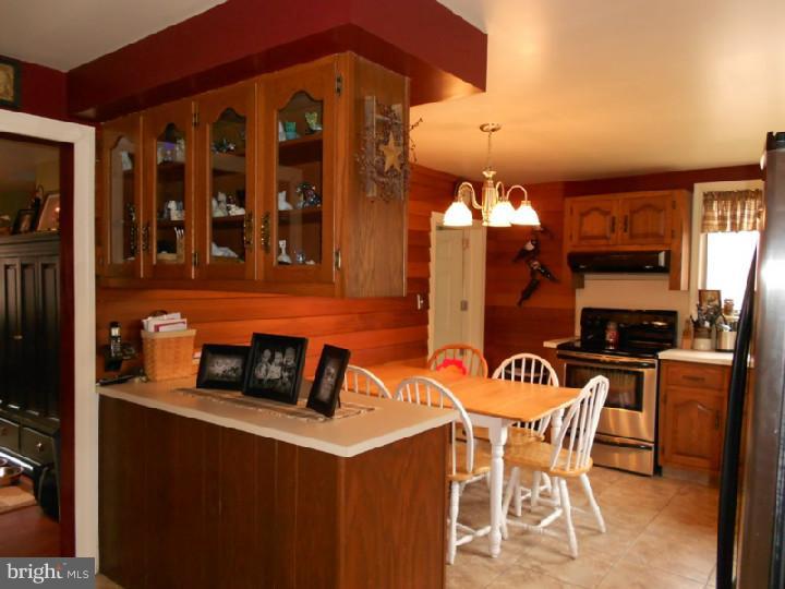 384 Locust Road Boyertown, PA 19512 - Photo 17 of 25 Gallery Image 17