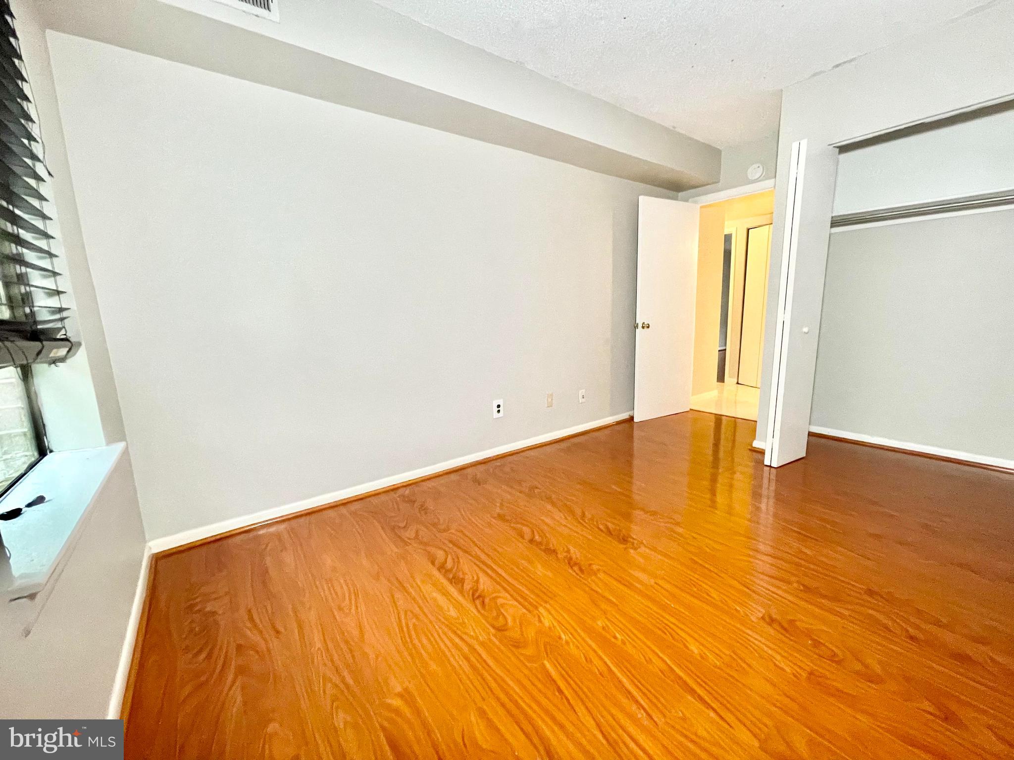 11623 Stoneview Square, Unit 11C Reston, VA 20191 - Photo 20 of 32 Bedroom-2
