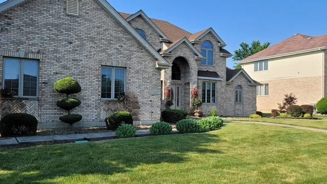 $479,900 | 1237 Parliament Street, Crete, IL 60417