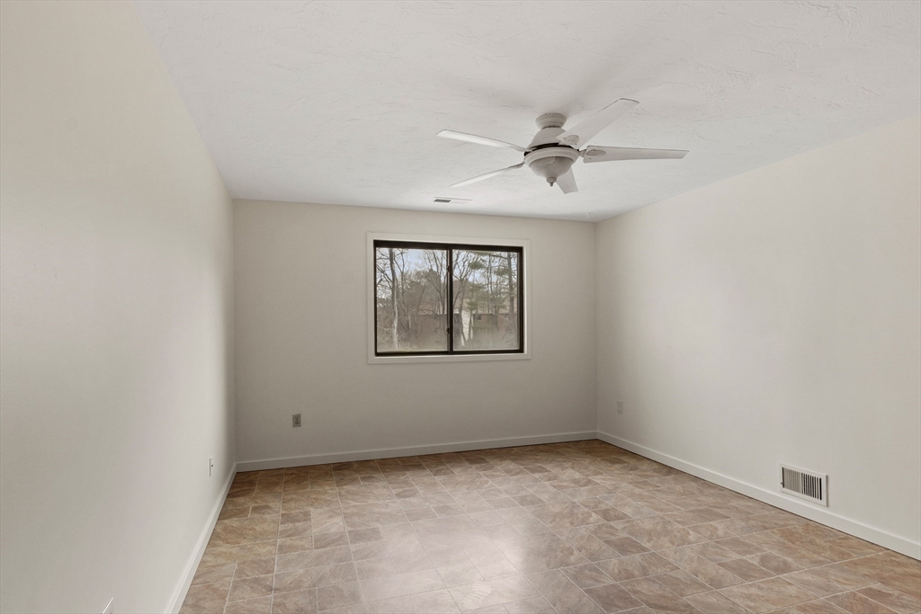 189 Littleton Road, Unit 65C Chelmsford, MA 01824 - Photo 11 of 19 Gallery Image 11