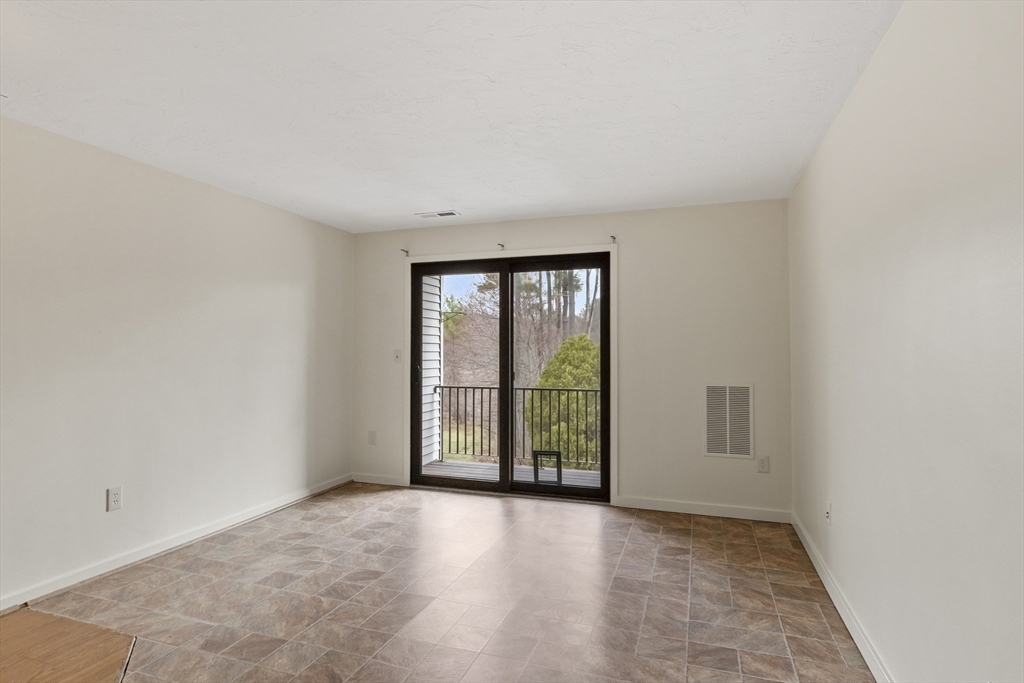 189 Littleton Road, Unit 65C Chelmsford, MA 01824 - Photo 5 of 19 Gallery Image 5