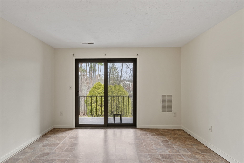 189 Littleton Road, Unit 65C Chelmsford, MA 01824 - Photo 6 of 19 Gallery Image 6