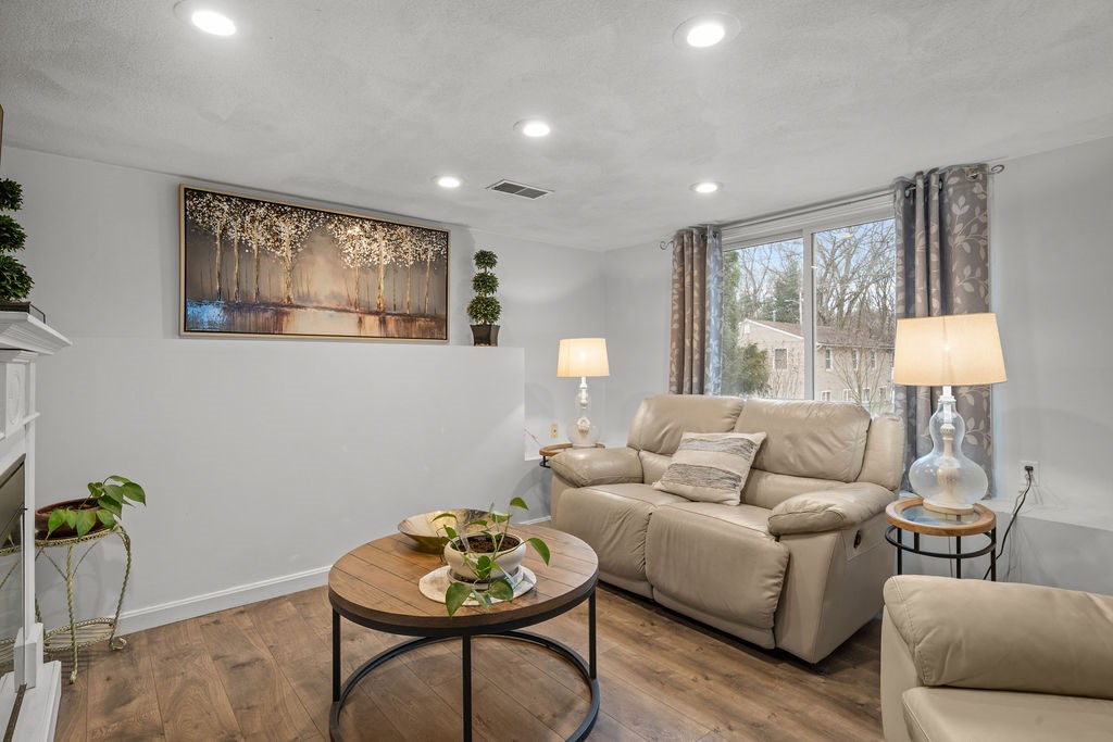 6 Tennyson Road Warwick, RI 02888 - Photo 26 of 38