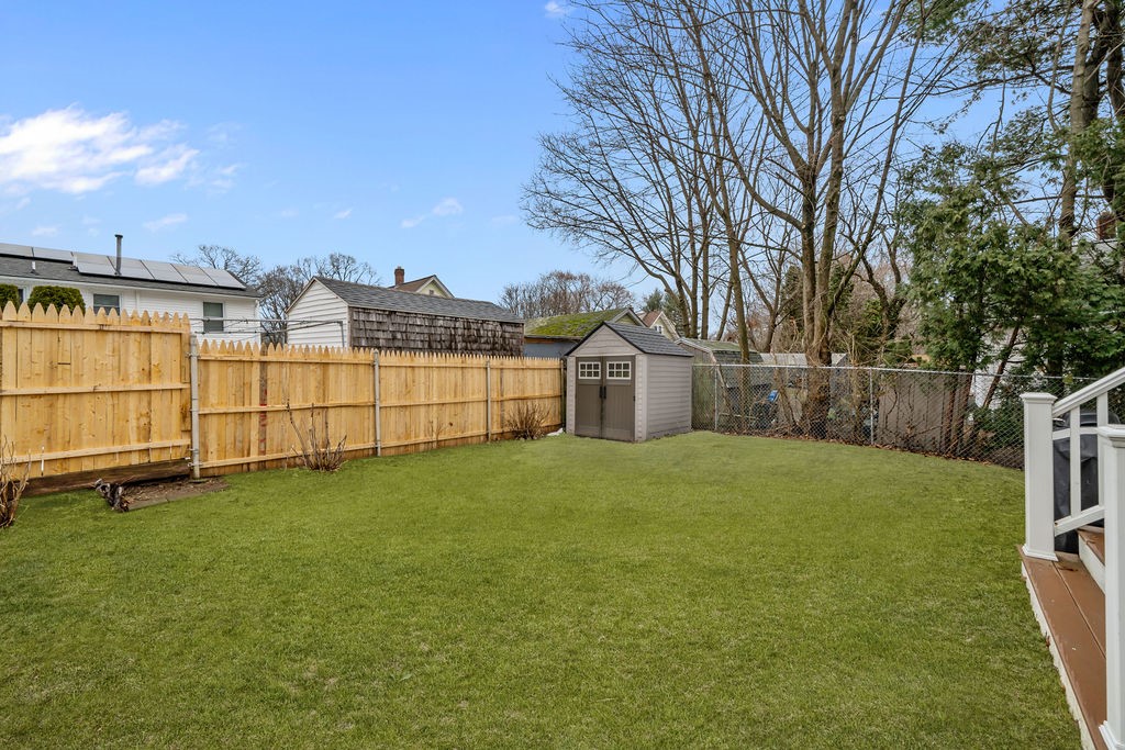 6 Tennyson Road Warwick, RI 02888 - Photo 7 of 38