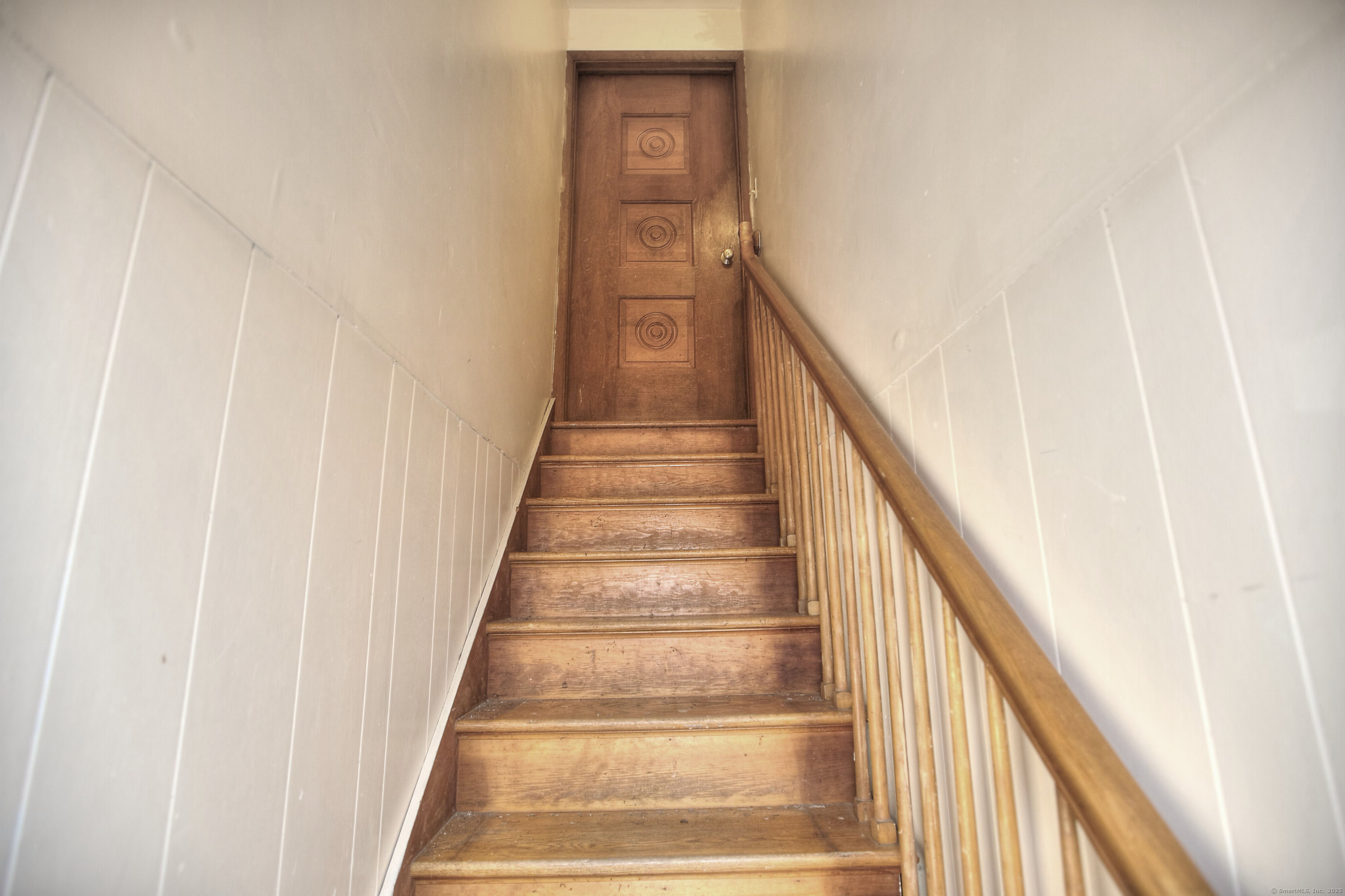 489 Main Street Westport, CT 06880 - Photo 3 of 40 a view of entryway