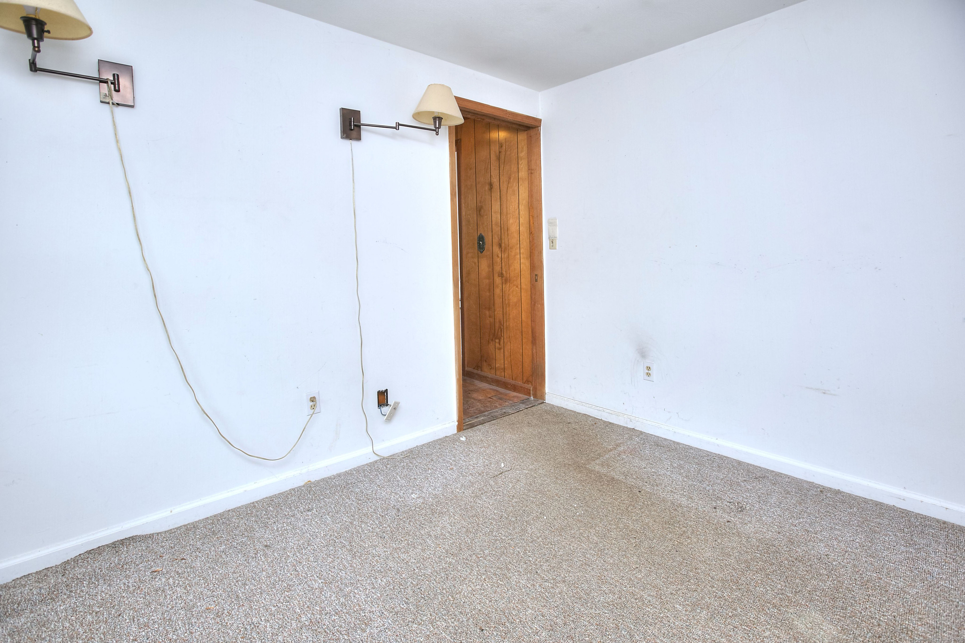 489 Main Street Westport, CT 06880 - Photo 31 of 40 a view of an empty room