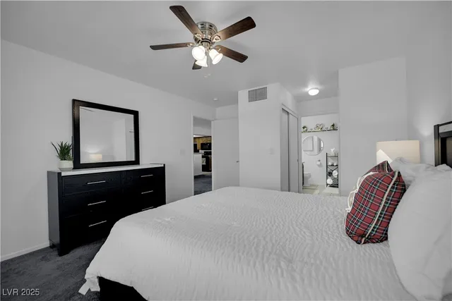 $2,600 | 1909 Mountain Hills Court, Unit 205, Las Vegas, NV 89128