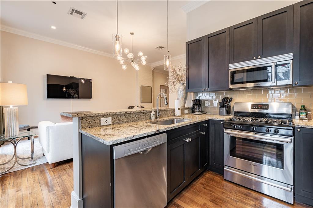 220 Decatur Street, Unit 203 New Orleans, LA 70130 - Photo 11 of 26