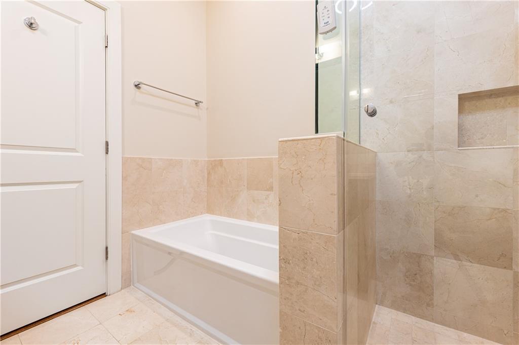 220 Decatur Street, Unit 203 New Orleans, LA 70130 - Photo 16 of 26