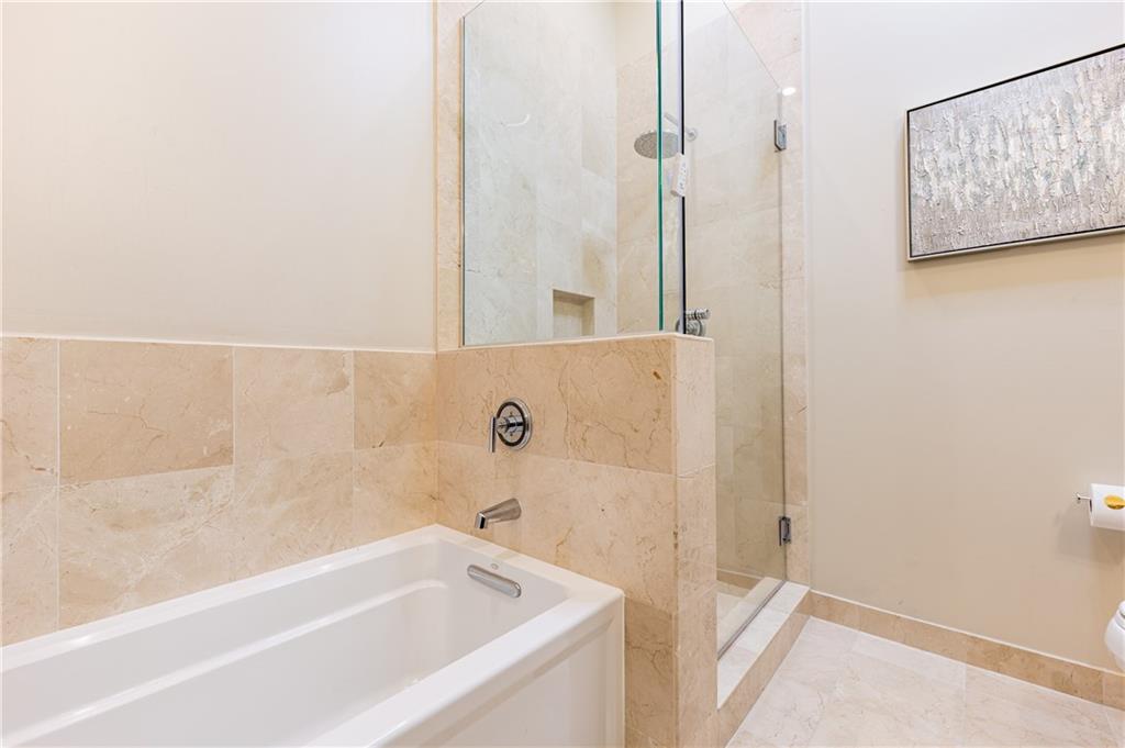 220 Decatur Street, Unit 203 New Orleans, LA 70130 - Photo 23 of 26