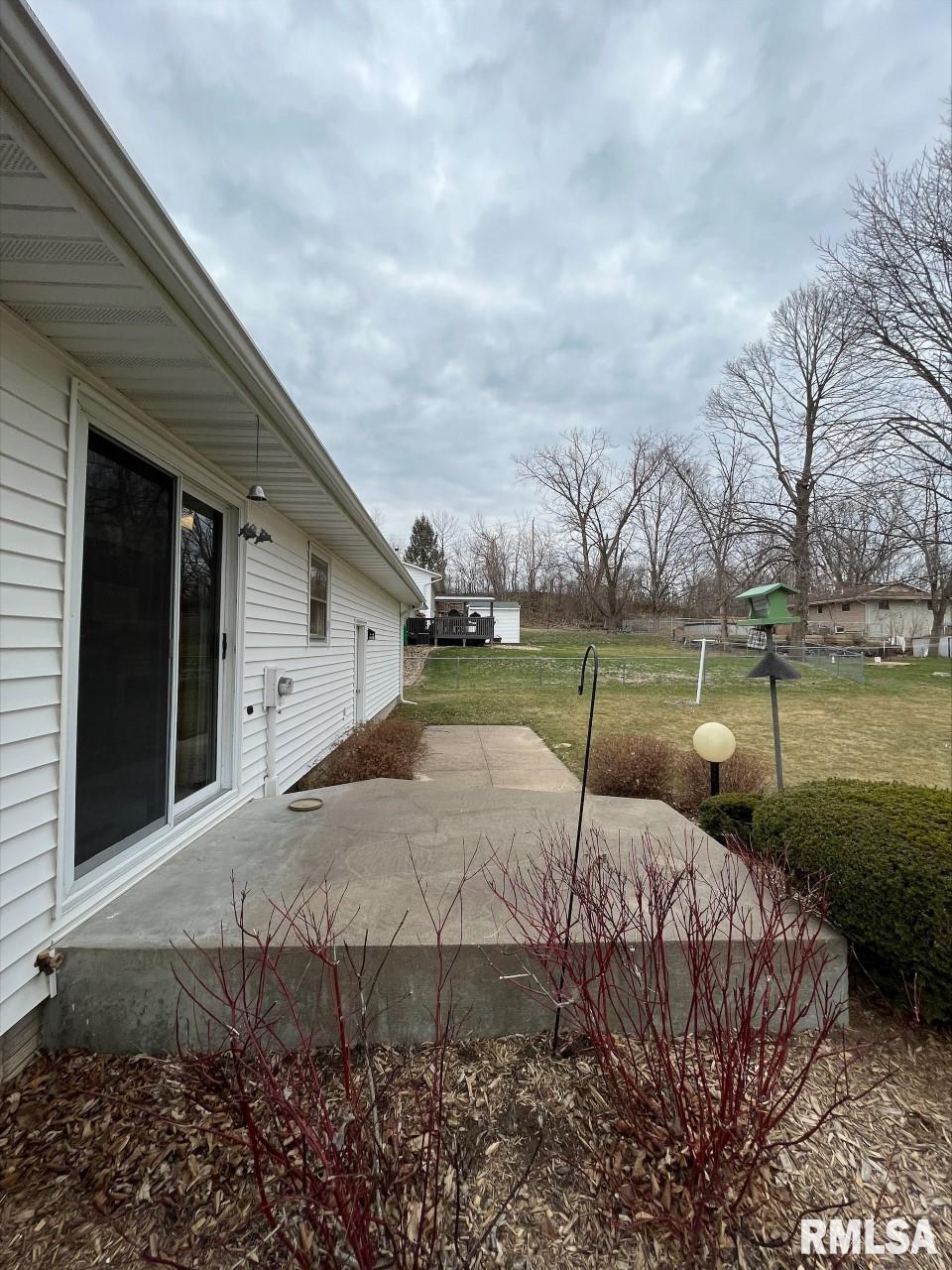 1517 Spring Valley Lane Clinton, IA 52732 - Photo 21 of 42 Gallery Image 21